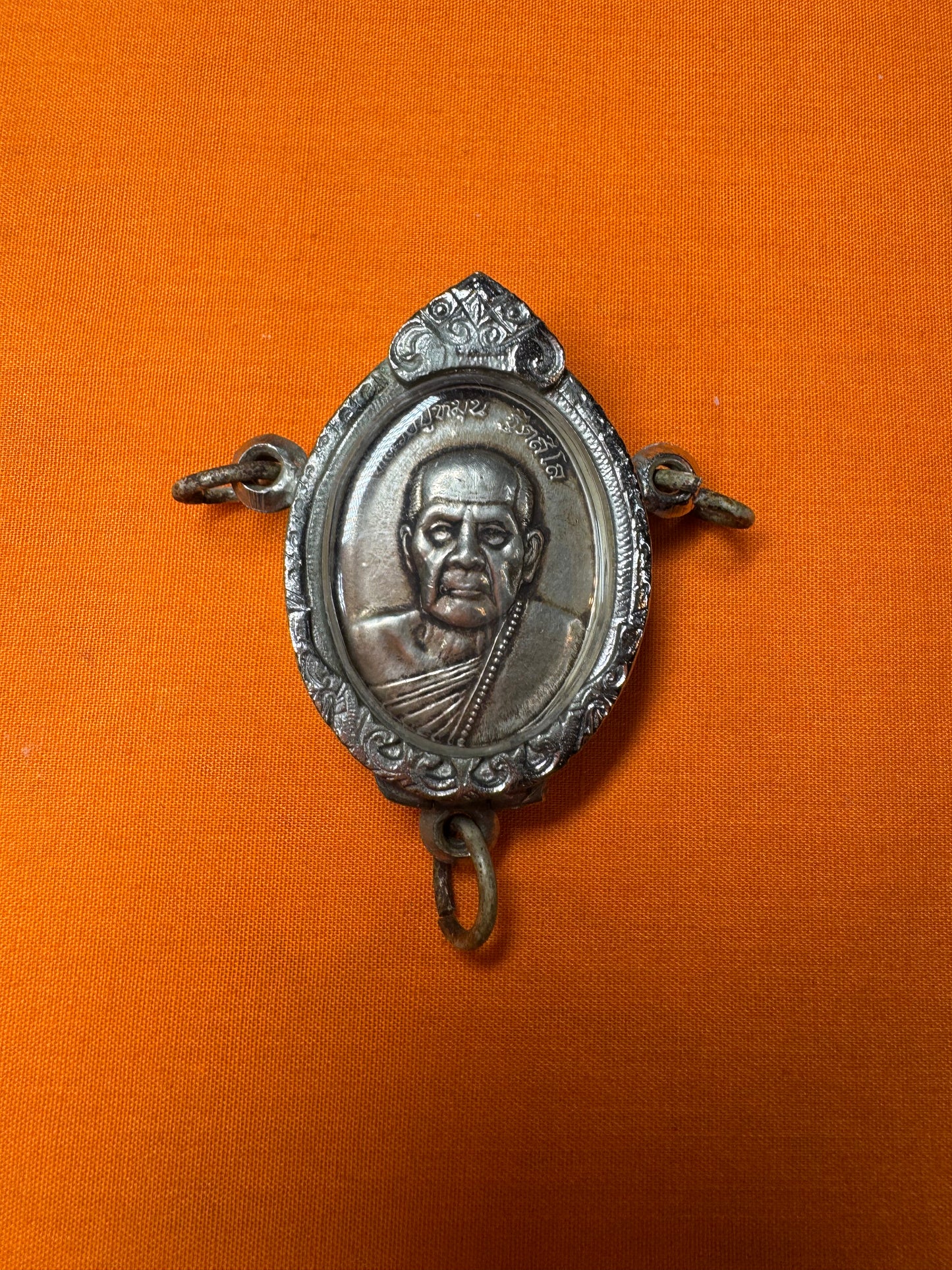 Luang Pu Moon Wat Ban Jan
Protection & Wealth Amulet