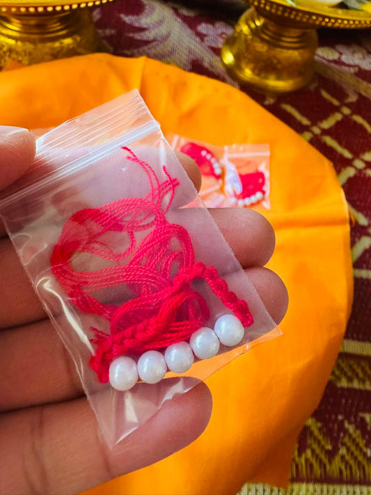 5 White Beads Buddha Wrist Tie (Popular)